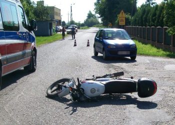 Kolejny motocyklista w szpitalu