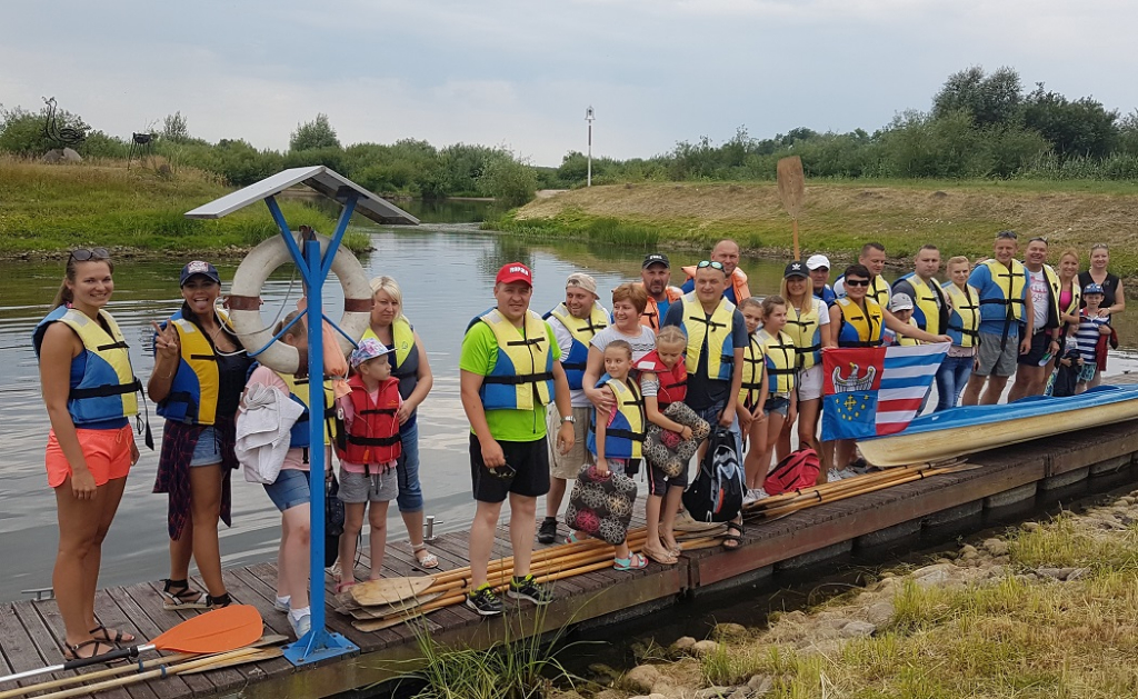Policjanci na kajakach. Zobacz zdjęcia