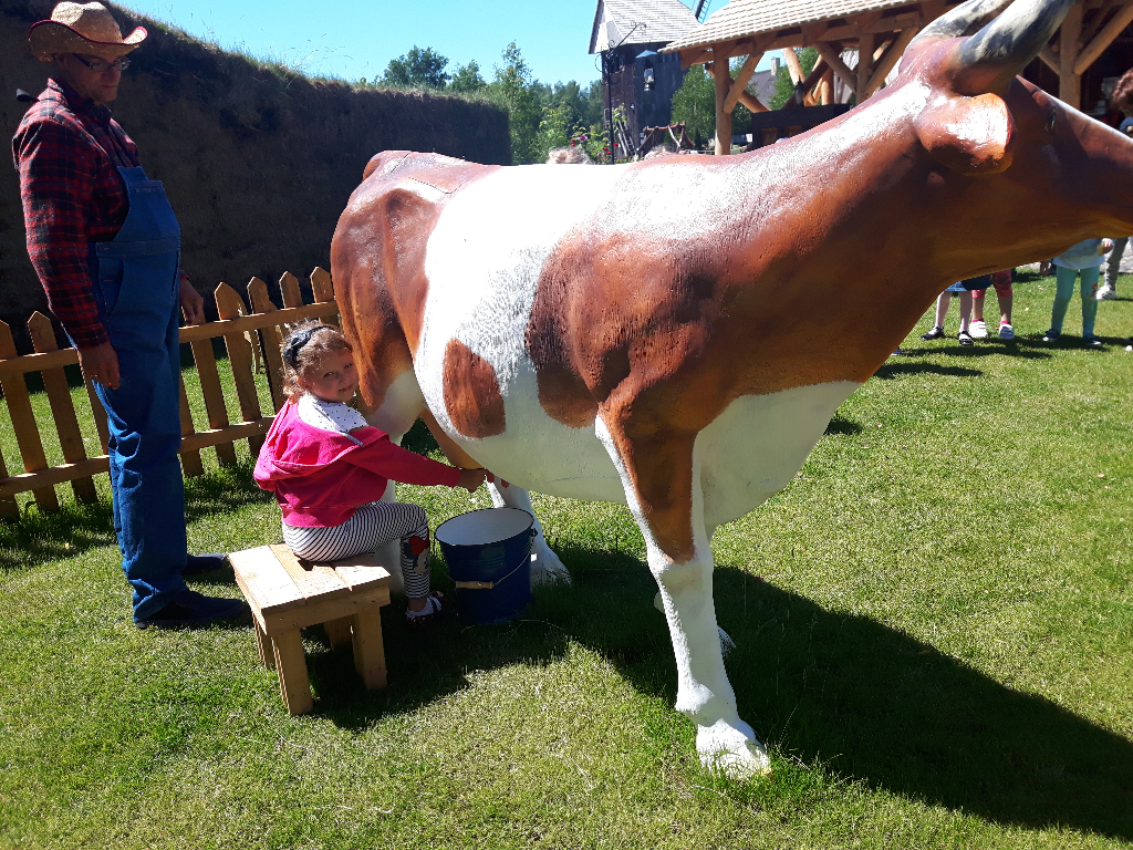 Wycieczka przedszkolaków do Wioski Farmerskiej