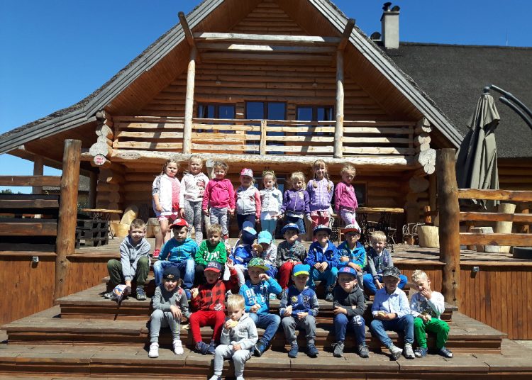 Wycieczka przedszkolaków do Wioski Farmerskiej