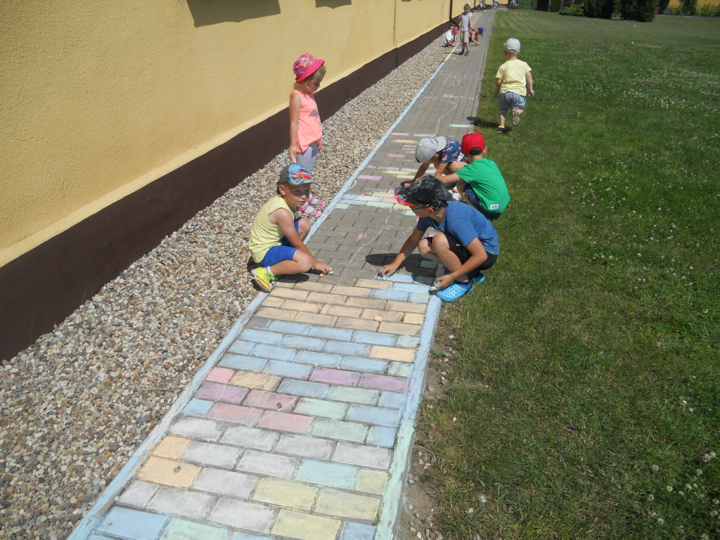 Młodojewo: Dzień Dziecka w przedszkolu ZDJĘCIA