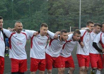 Nocne granie pod koniec wakacji