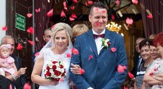 Małgorzata i Łukasz. Sto lat Młodej Parze!