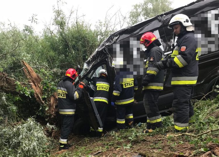 Poważny wypadek w Wymysłowie ZDJĘCIA
