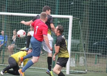 SLO. Lider traci przewagę