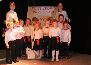 „Poloneza czas zacząć …”