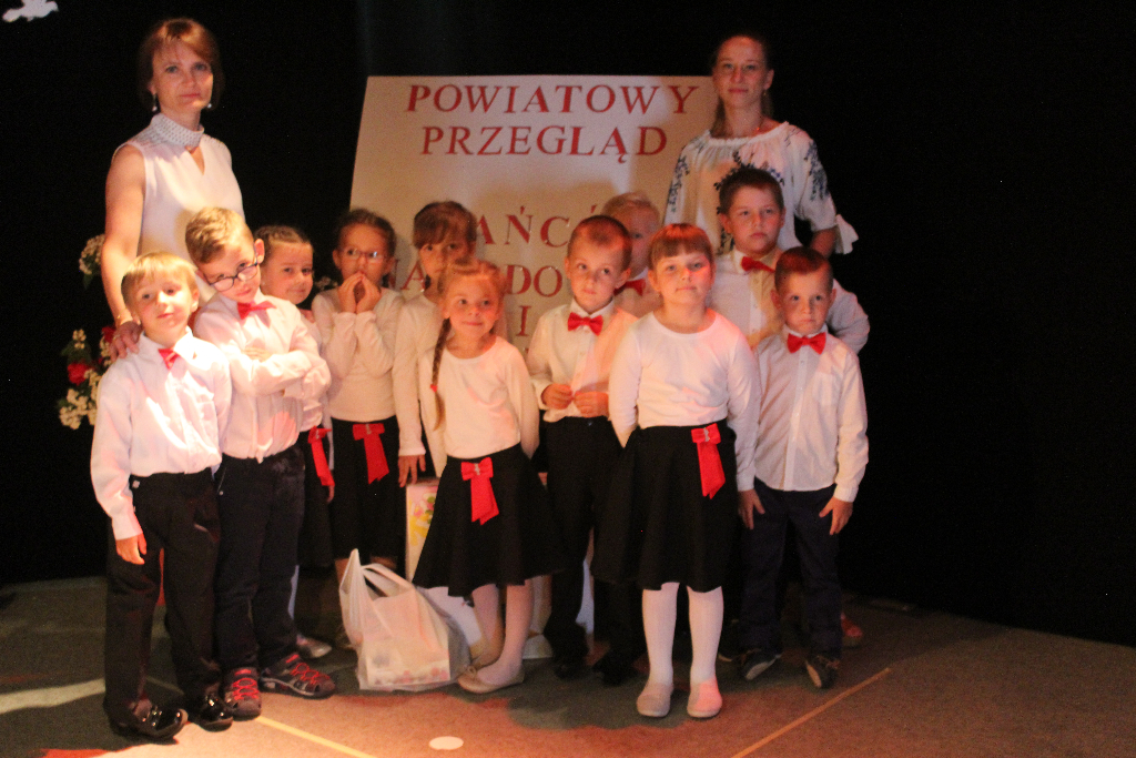 „Poloneza czas zacząć …”