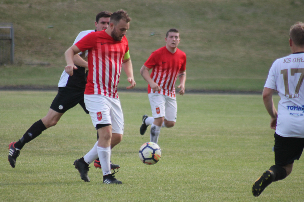 Bramka samobójcza ustawiła derby. FOTO