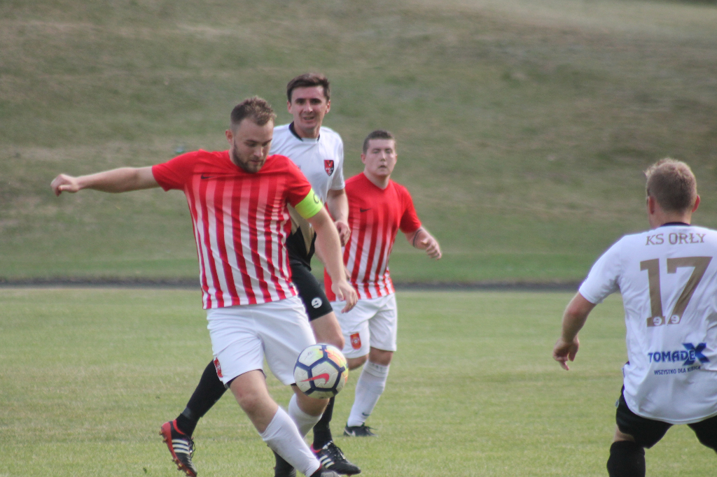 Bramka samobójcza ustawiła derby. FOTO