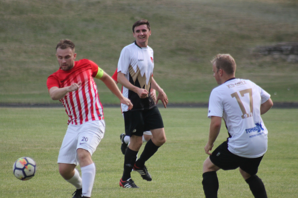 Bramka samobójcza ustawiła derby. FOTO