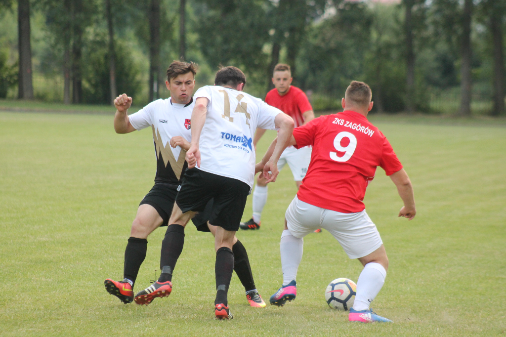 Bramka samobójcza ustawiła derby. FOTO