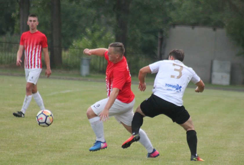 Bramka samobójcza ustawiła derby. FOTO