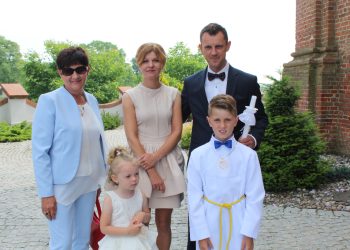 I Komunia św. w Lądku