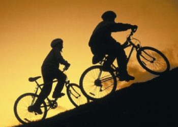 Zapraszają na biało-czerwony rajd rowerowy