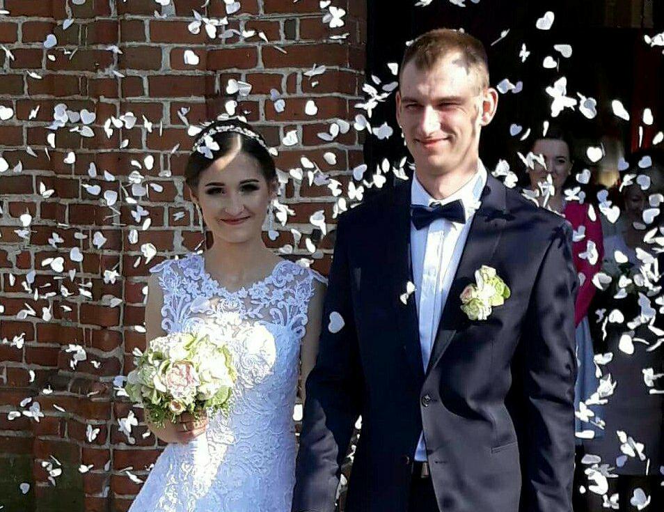 Marta i Karol. Sto Lat Młodej Parze