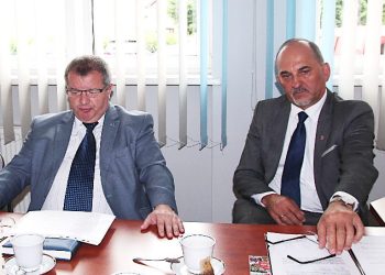 Chodniki po linii partii