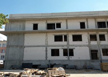 Żurawie zniknęły już z placu budowy szpitala