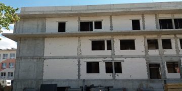 Żurawie zniknęły już z placu budowy szpitala