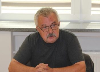 Graczyk przeciwko obniżeniu pensji burmistrza