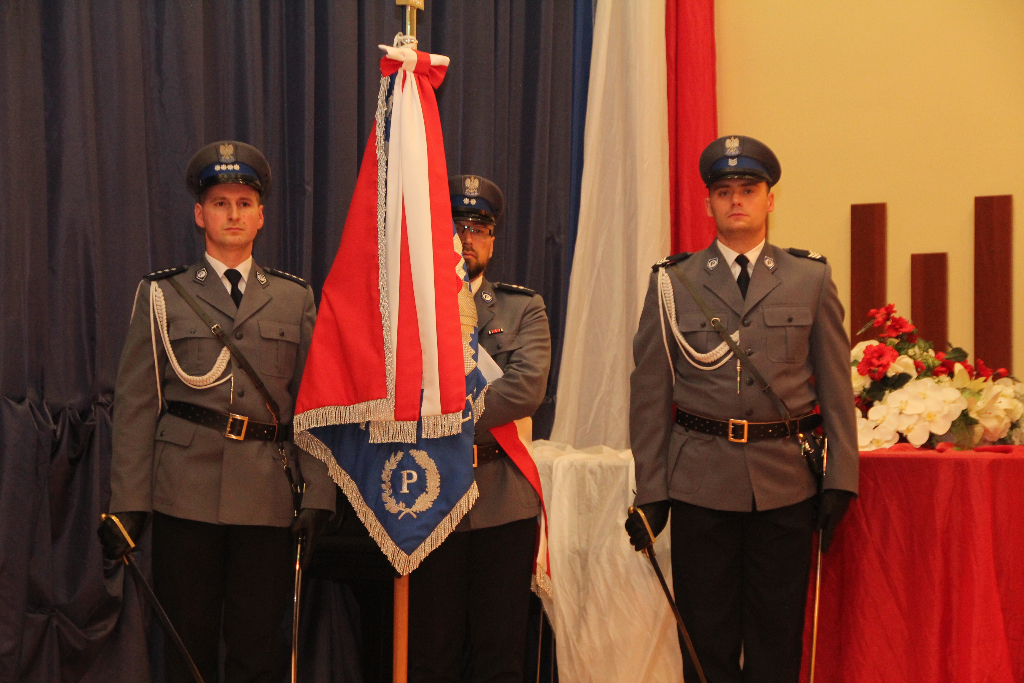 Dzisiaj Święto Policji. Zobacz, kto dostał awans