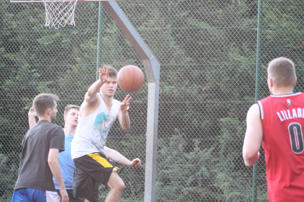 Wystartowała Wakacyjna Liga Streetball FOTO