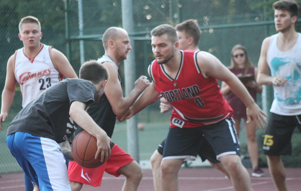 Wystartowała Wakacyjna Liga Streetball FOTO