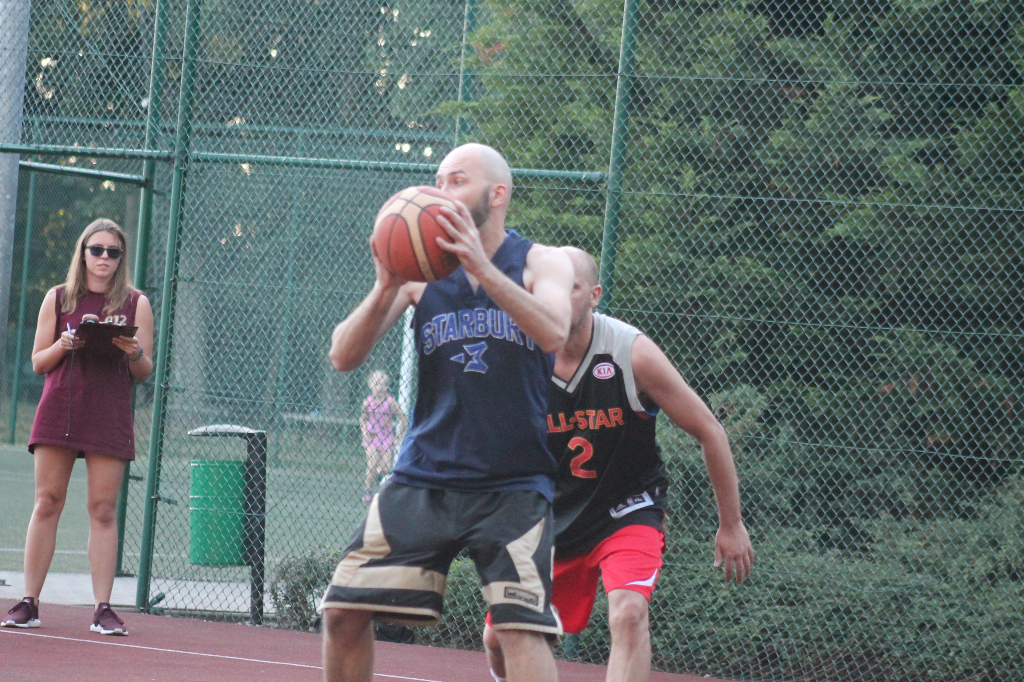 Wystartowała Wakacyjna Liga Streetball FOTO