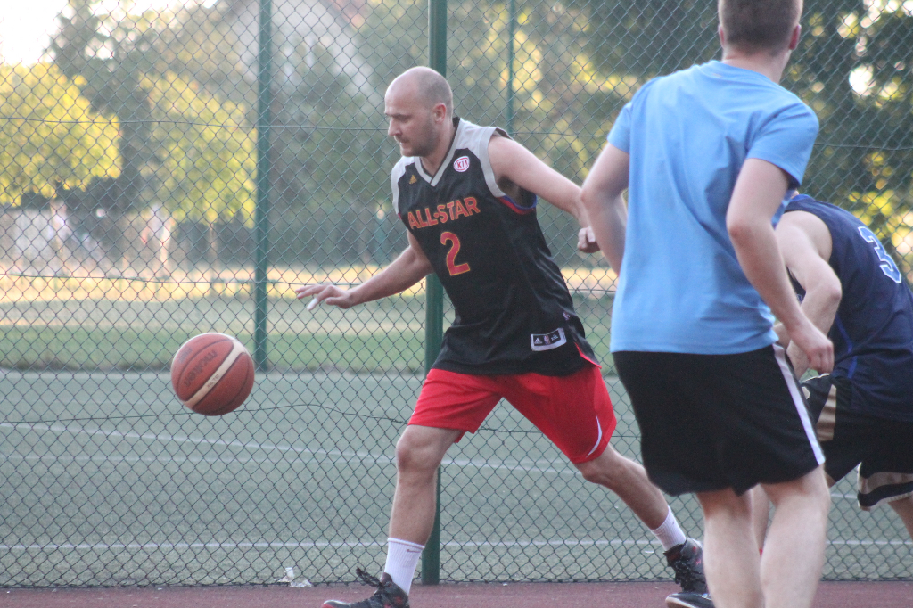 Wystartowała Wakacyjna Liga Streetball FOTO