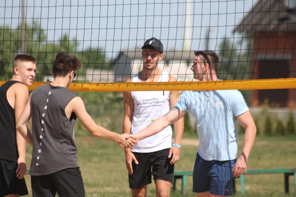 Przecierali szlaki. Pierwsze plażowe zmagania