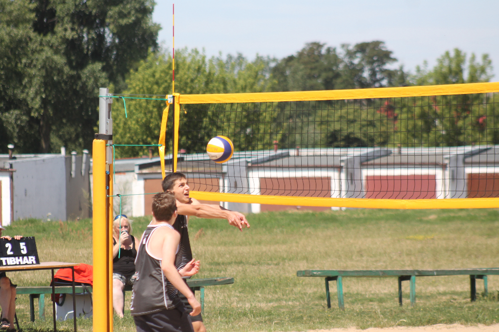 Przecierali szlaki. Pierwsze plażowe zmagania