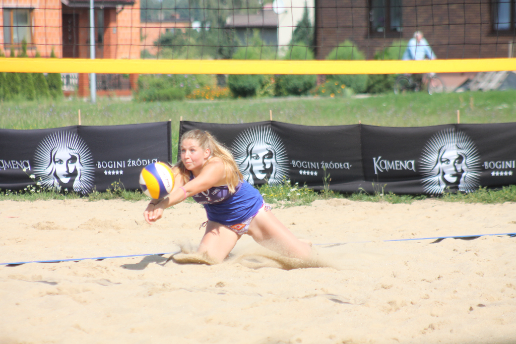 Wawrzynkowa siatkówka plażowa na fotografii