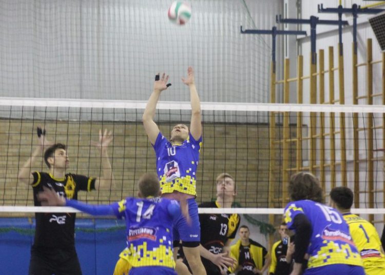 SPS Konspol w grupie z Wilkami Wilczyn