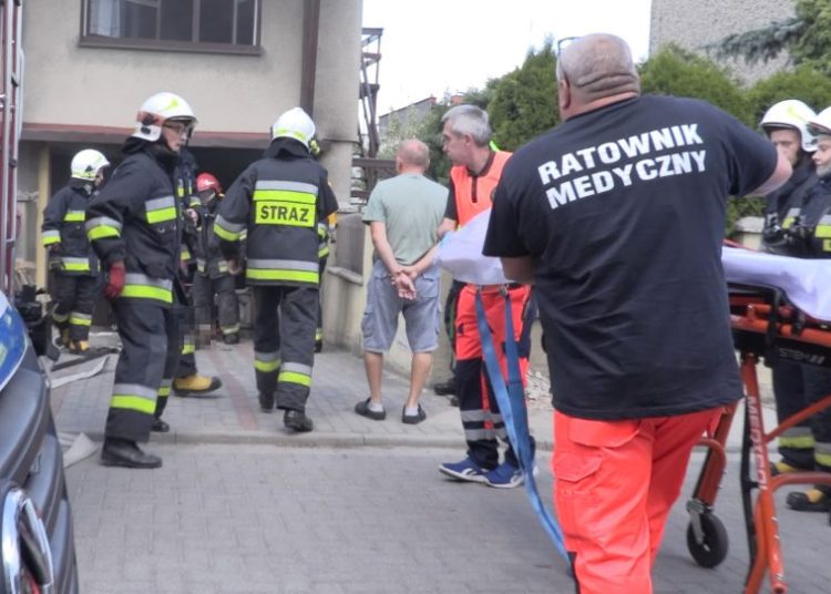 Po pożarze leży na OIOMie. Poważny stan mężczyzny