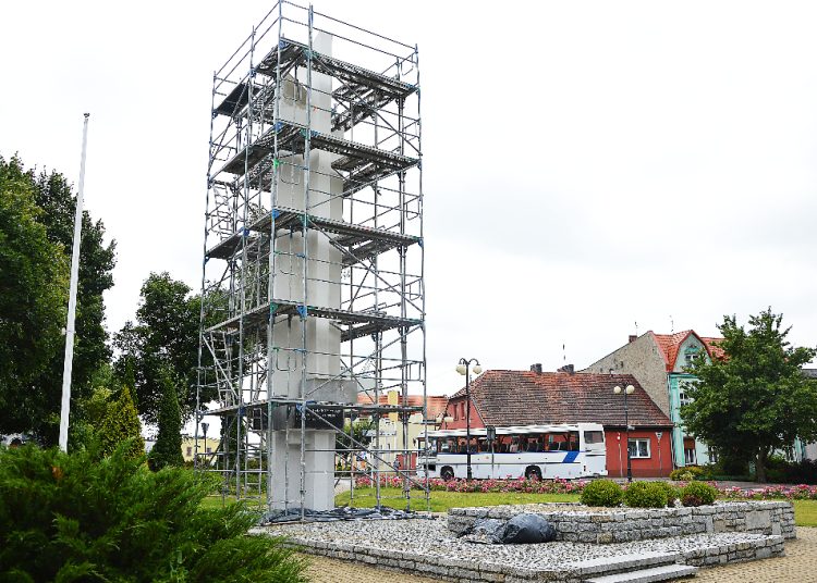 Kopalnia dołożyła do pomnika