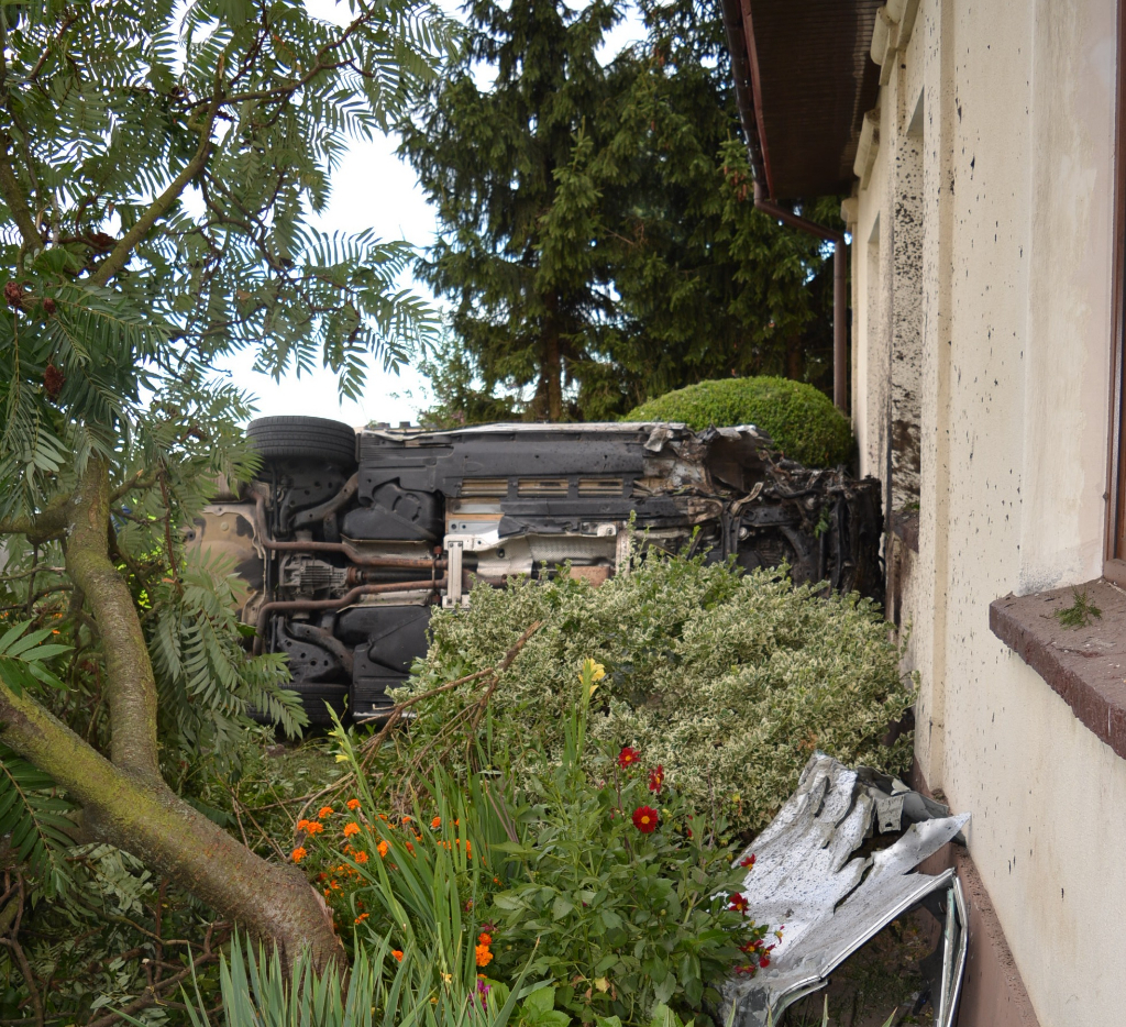 Tragedia na drodze. Nie żyje 28-latek ZDJĘCIA