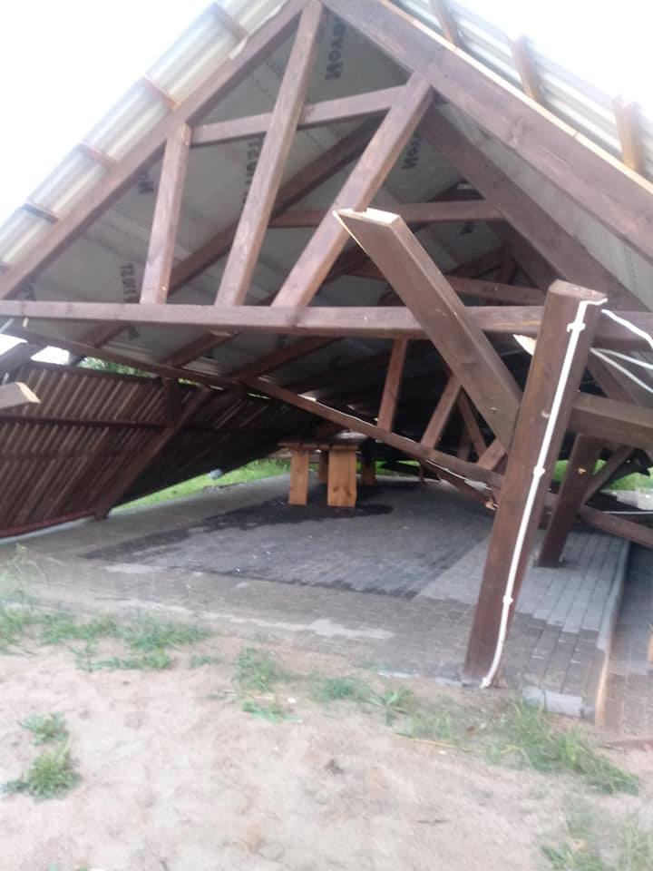 Nawałnica zniszczyła nową wiatę!