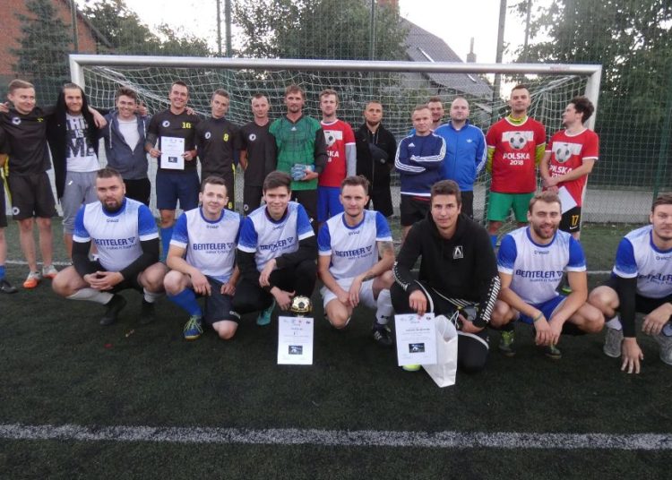 Rekordowe nocne granie w Powidzu