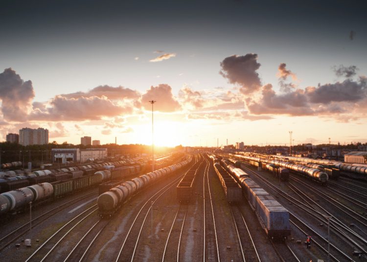Firmy z branży transportowej stawiają na faktoring!