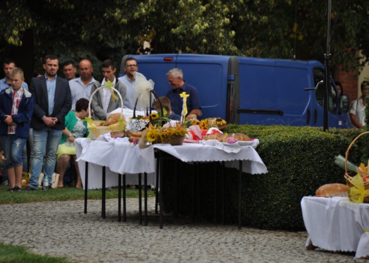 Odpust i dożynki w parafii pw. św. Leonarda – FILM