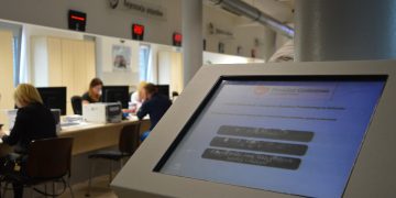 Kolejki coraz krótsze. Stawiają na rozwój