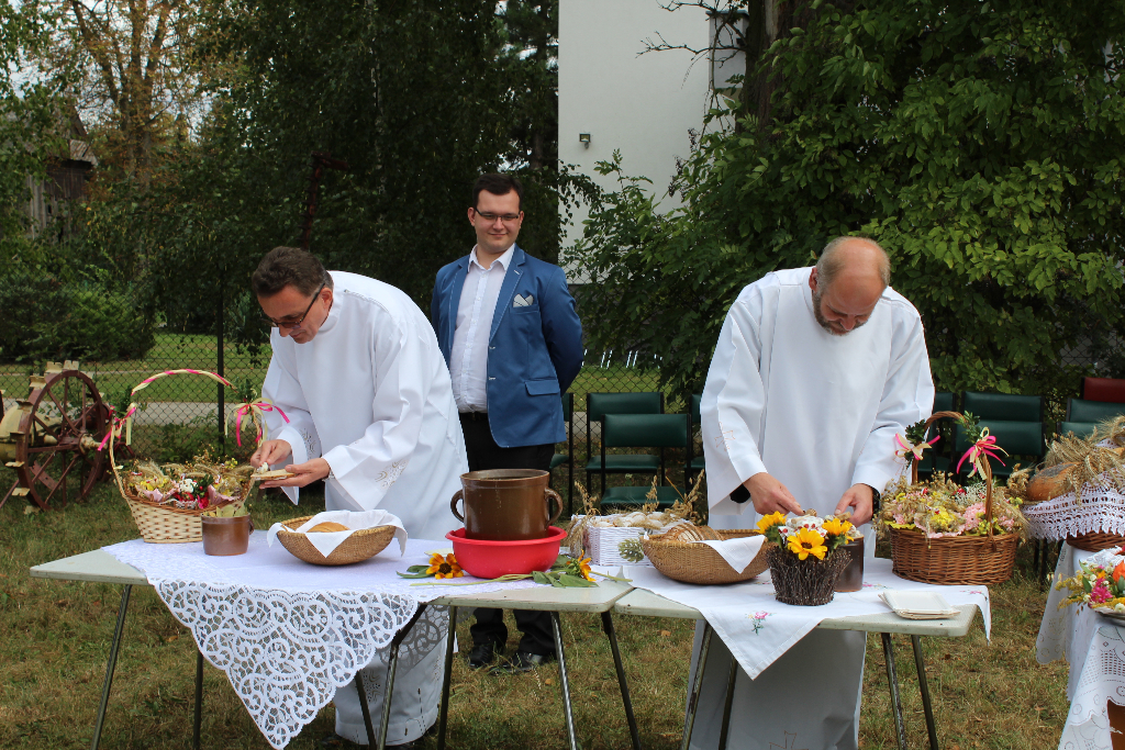 Dożynki w Kowalewie