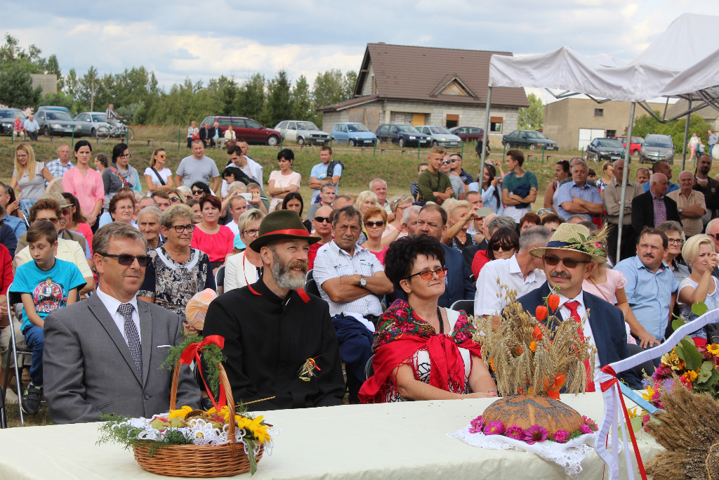 Dożynki w Młodojewie