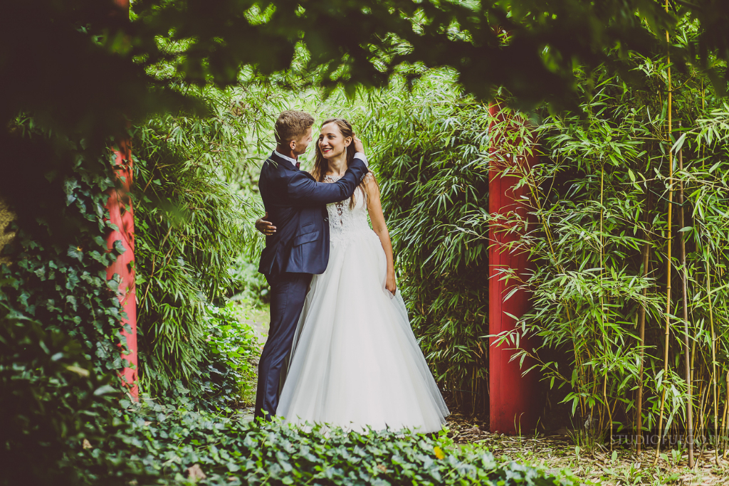 Kinga i Sebastian. Samych pięknych chwil!