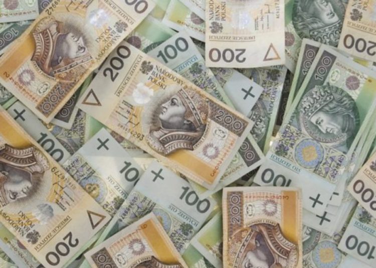 Coraz więcej milionerów mieszka w naszym powiecie