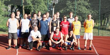 Półmetek rozgrywek Wakacyjnej Ligi Streetball