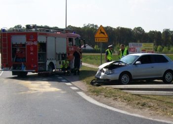 Wypadek na skrzyżowaniu w Wólce ZDJĘCIA