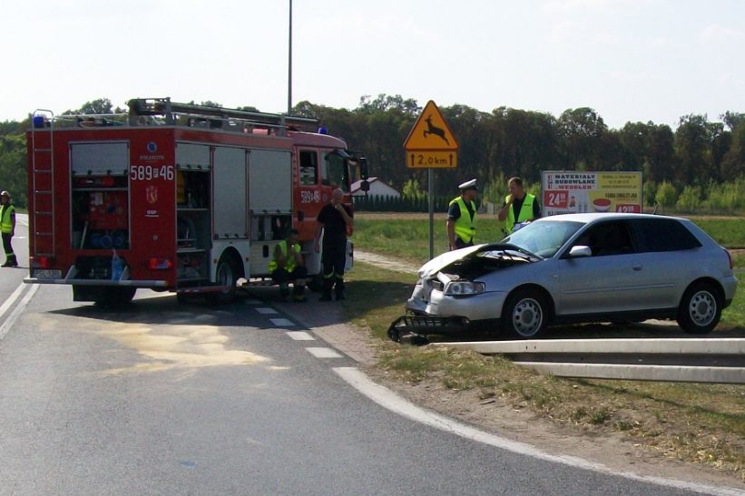 Wypadek na skrzyżowaniu w Wólce ZDJĘCIA