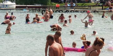 Prawie 50 lat nie było tak ciepłej wody. Padł rekord!