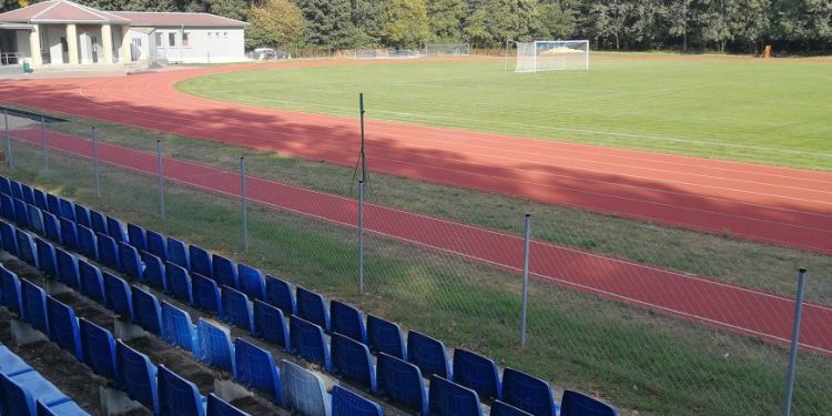 Chcą oświetlić bieżnię na stadionie