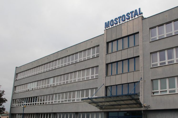 Mostostal w ciężkiej sytuacji. Próbują go ratować